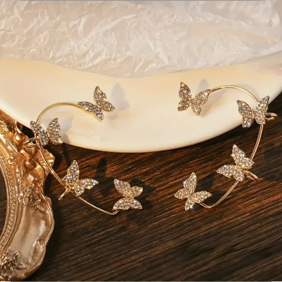 CZ Diamond Butterfly Gold Plated Ear Cuff Earrings‎ Climbers LAST PAIR - Picture 6 of 12